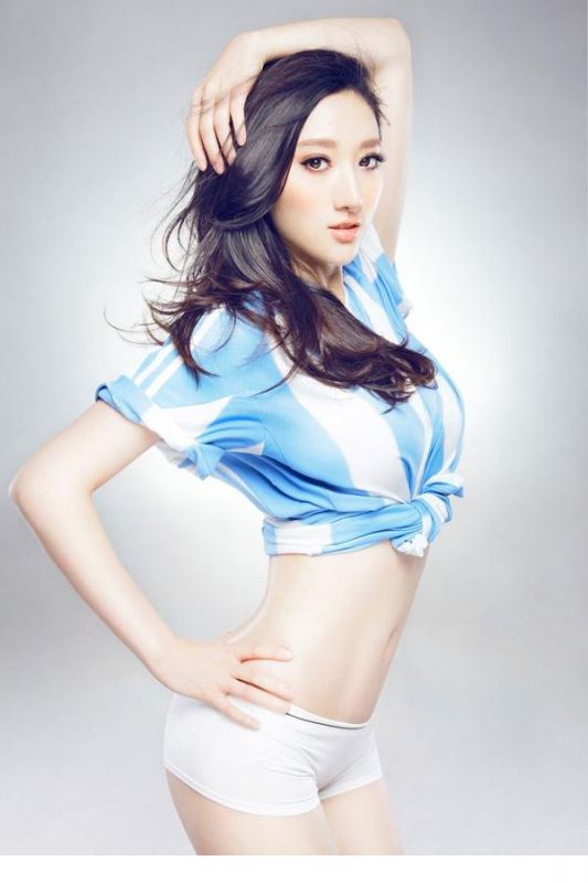 北舞校花张舒媛妖娆身姿高清大片