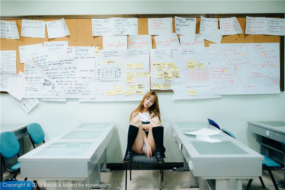 学生装美女王语纯室内清纯唯美写真照