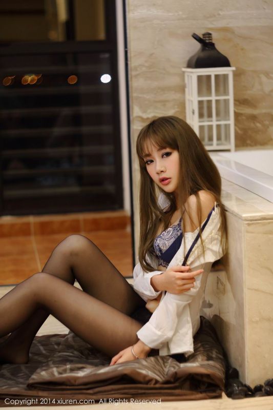 优琪琪子yuki丝袜内衣私房写真