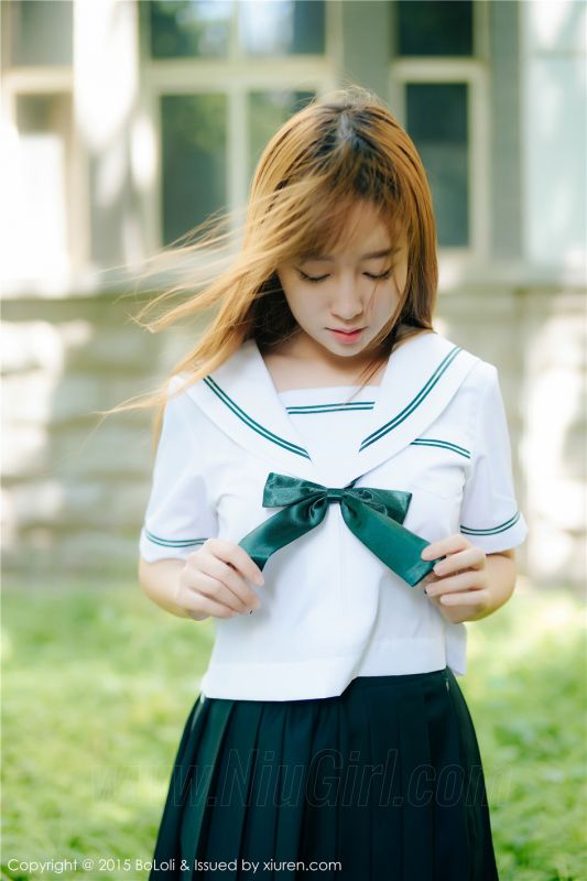 学生装美女王语纯室内清纯唯美写真照