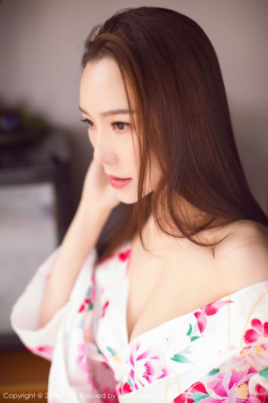 新人模特@katrina首套写真