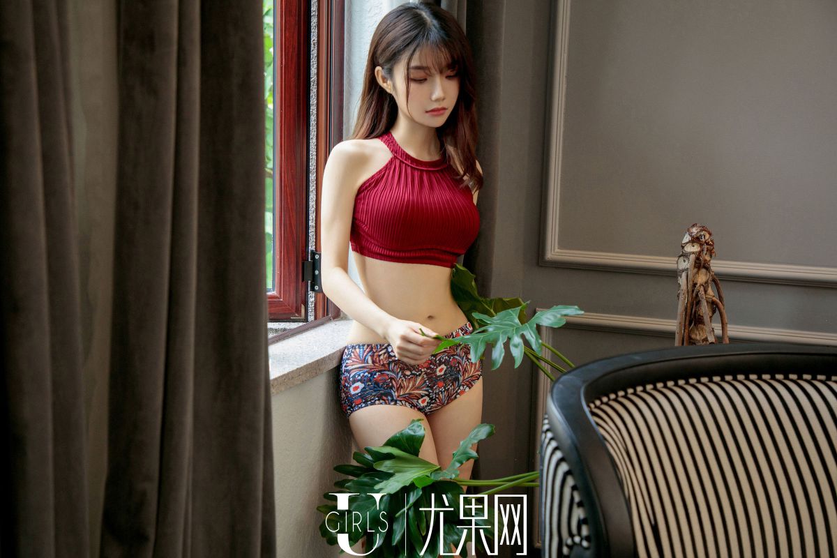泡芙少女  写真套图