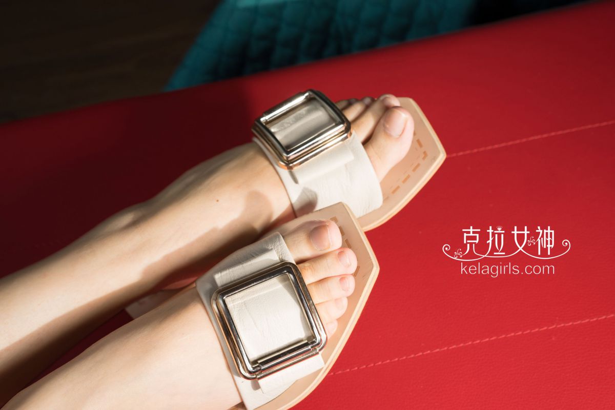 宋智珍 《校花美足》写真套图