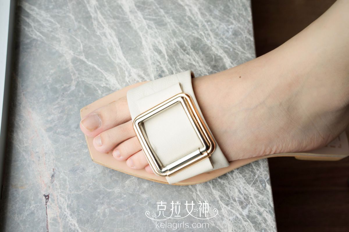 宋智珍 《校花美足》写真套图