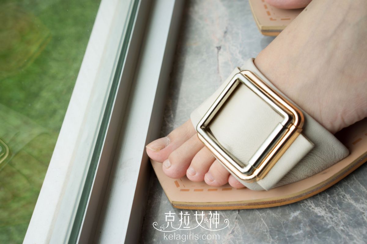 宋智珍 《校花美足》写真套图