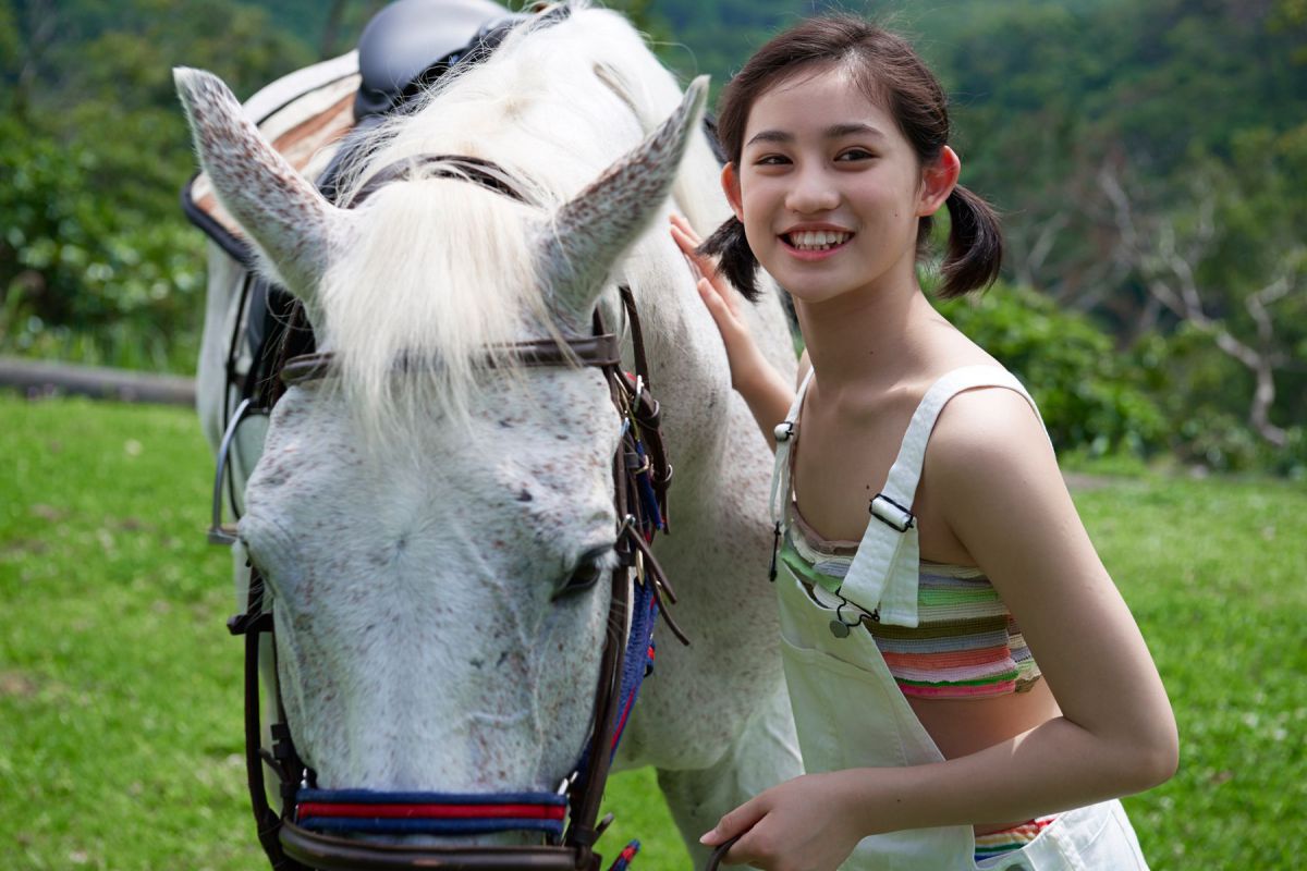 佐々木莉佳子 Rikako Sasaki  写真图片