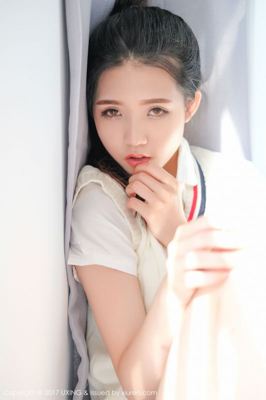 清纯妹子@可爱的小叶子 写真套图