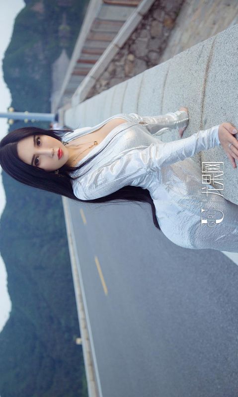 艾霓莎 - 心花路放 写真套图