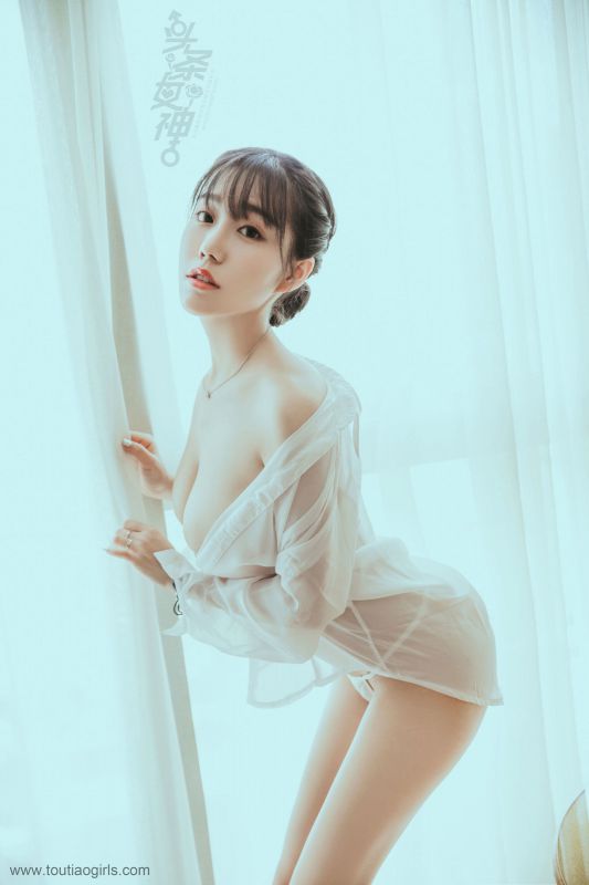 陈亦菲 - 卿本佳人 写真套图