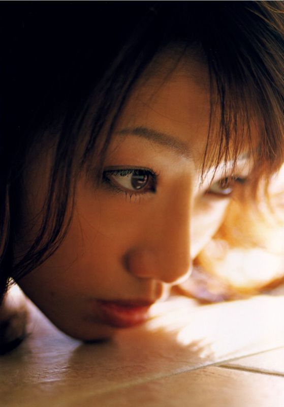 真锅薰眞鍋かをり-《kawori》 写真全集