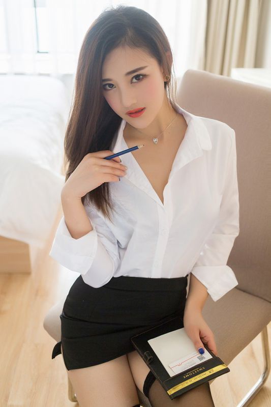清纯的小妹子