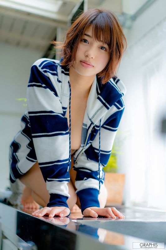 初脱ぎ娘 唯井まひろ(唯井真寻) Mahiro Tadai