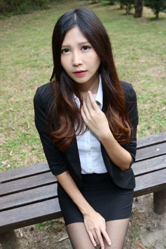 Zooey - 中文大學黑絲美腿 写真套图