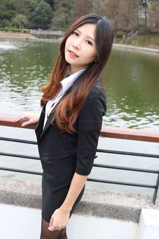 Zooey - 中文大學黑絲美腿 写真套图