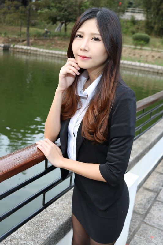 Zooey - 中文大學黑絲美腿 写真套图