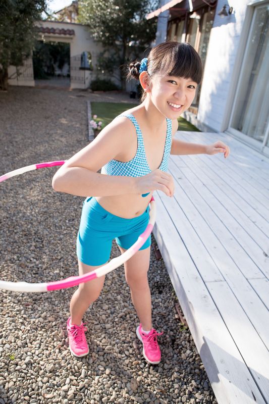 Miruku Kawamura 河村みるく 呼啦圈少女