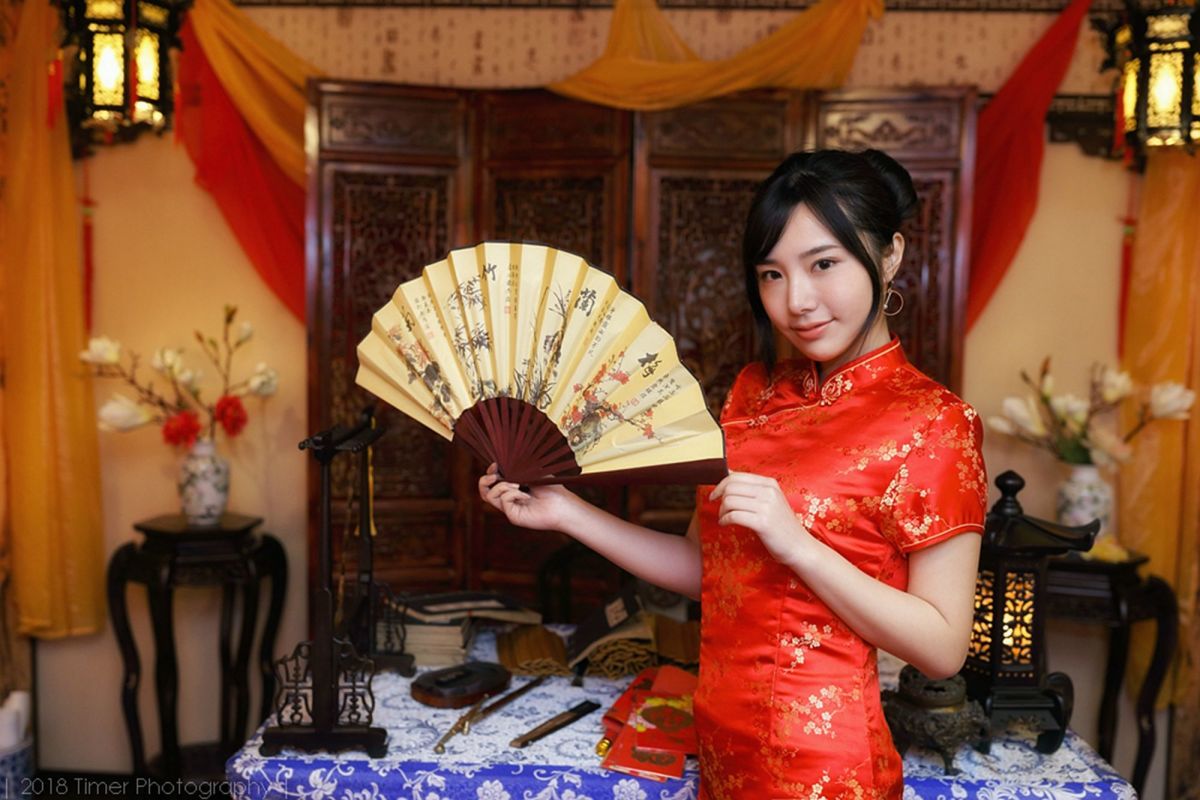 模特Zora - 贺喜新春时尚旗袍(一)