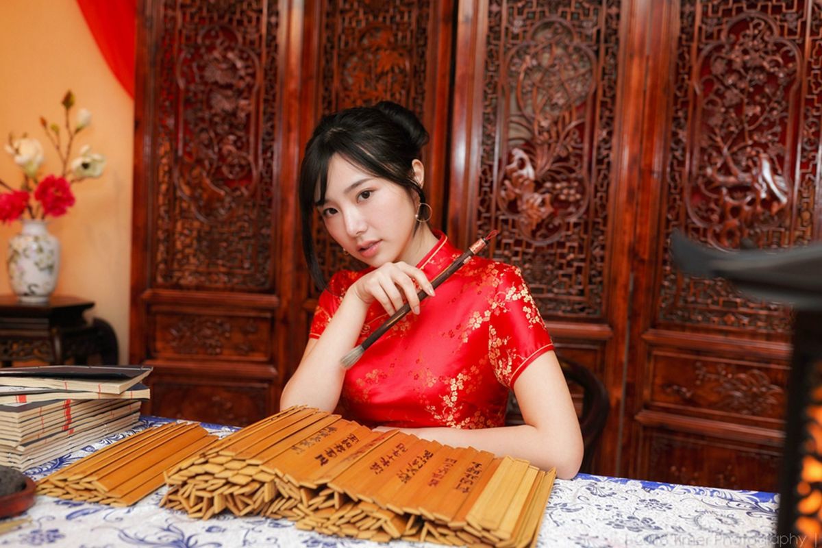 模特Zora - 贺喜新春时尚旗袍(一)