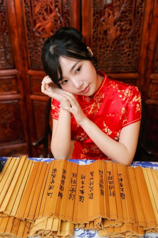 模特Zora - 贺喜新春时尚旗袍(一)