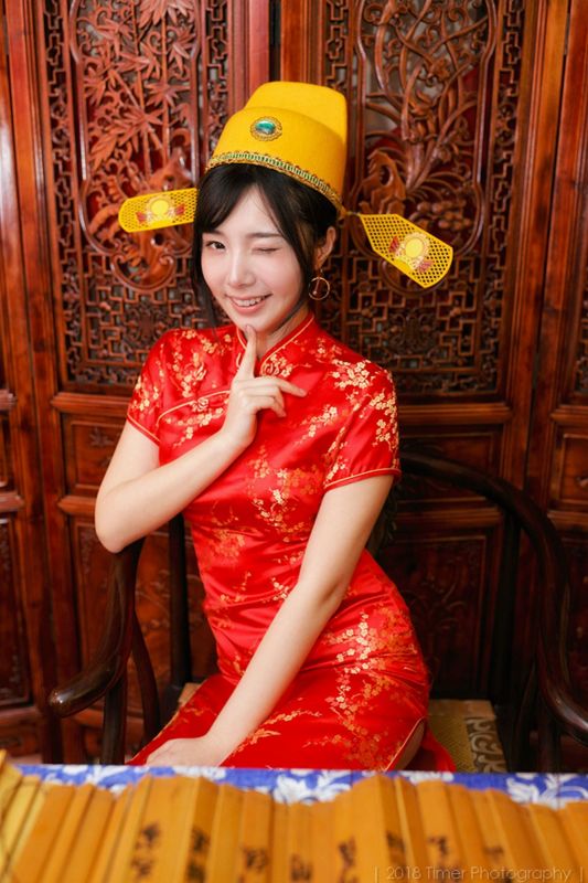 模特Zora - 贺喜新春时尚旗袍(一)