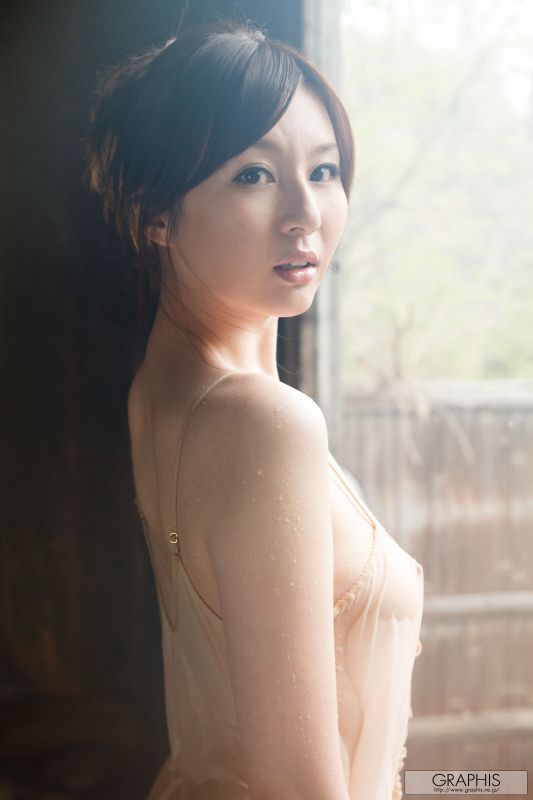 辰巳ゆい辰巳唯 Yui Tatsumi