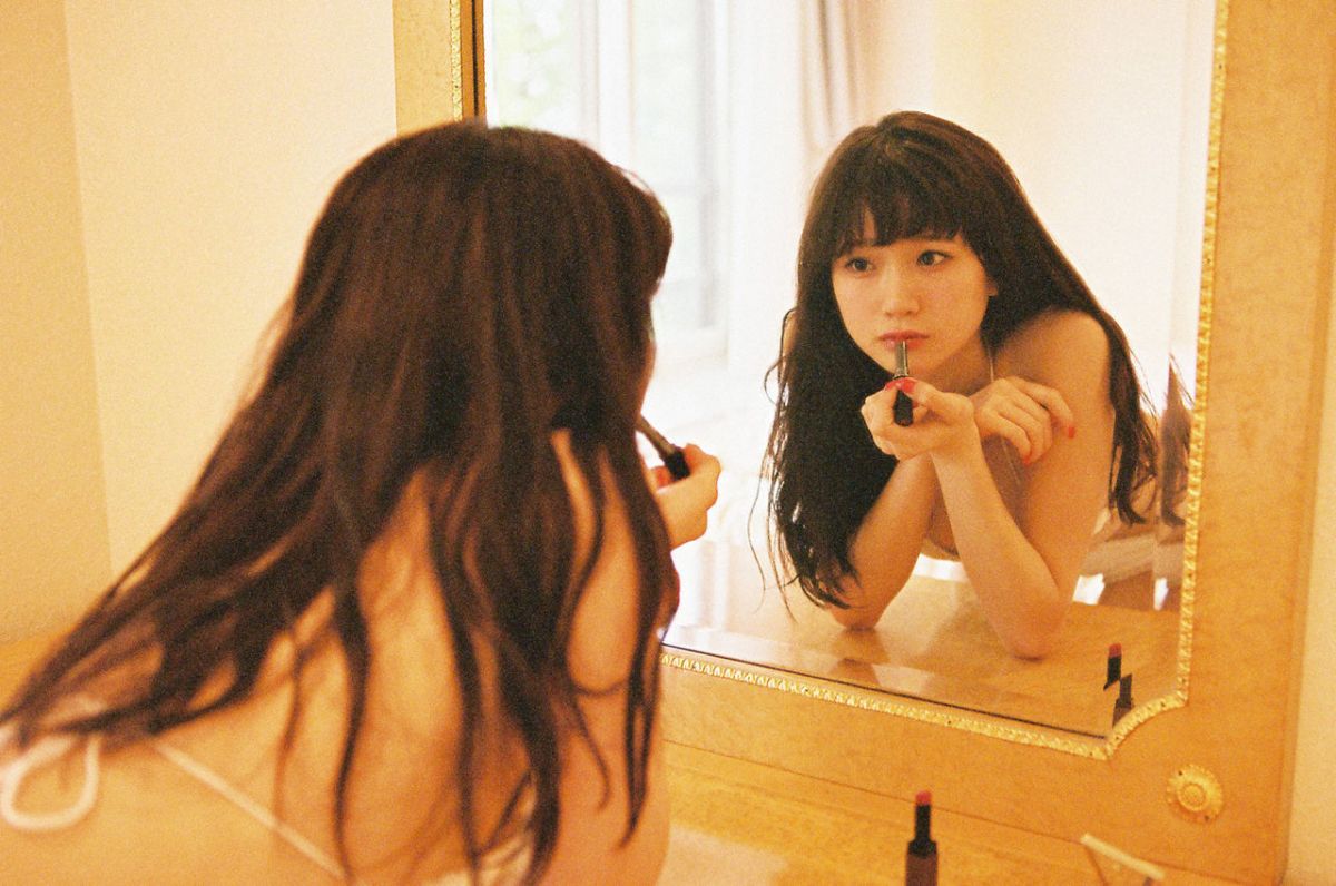 金子理江 Rie Kaneko 「充電完了」