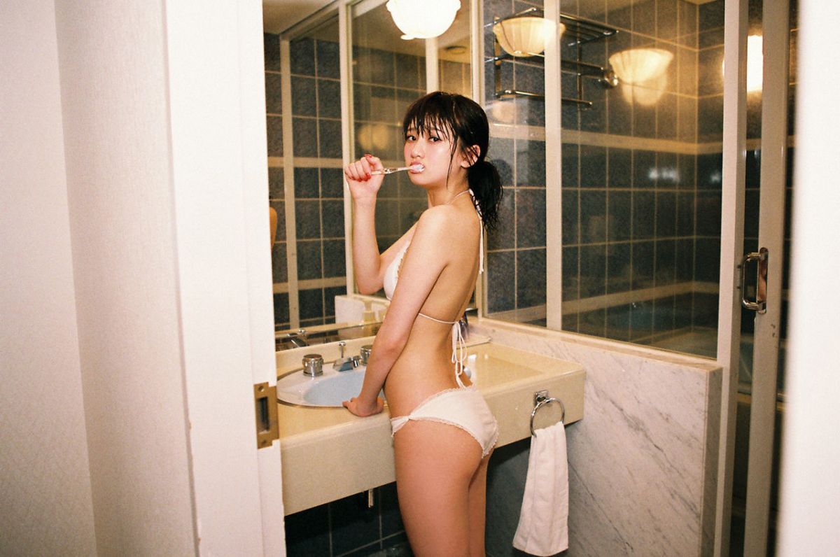金子理江 Rie Kaneko 「充電完了」