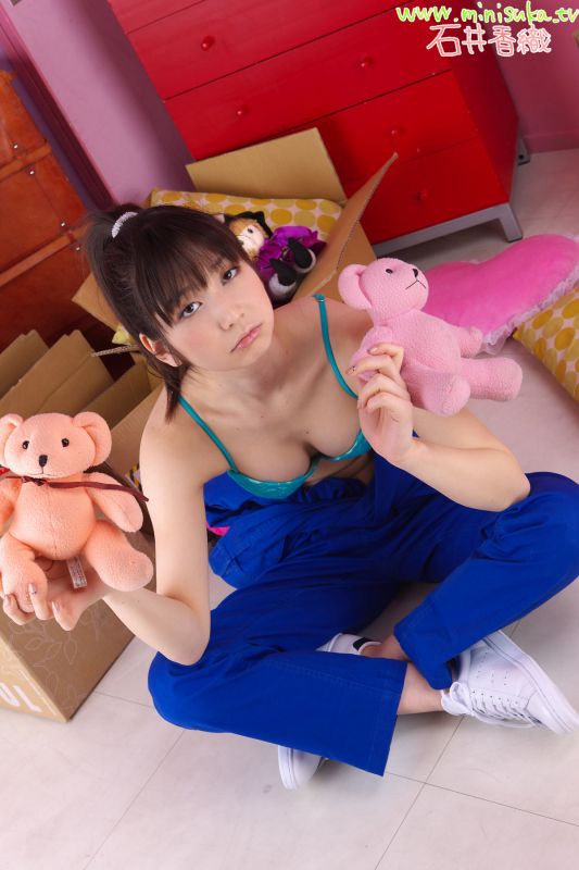 石井香織 - 居家运动服