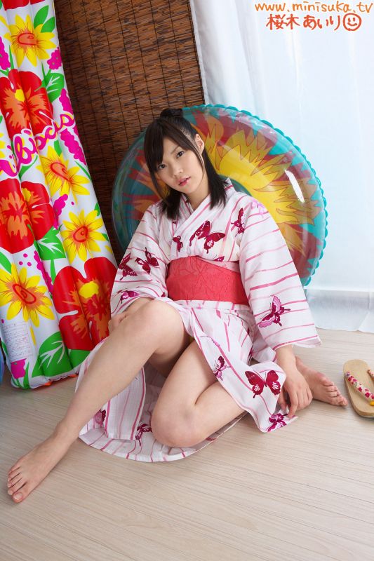 Airi Sakuragi 桜木あいり 和服诱惑
