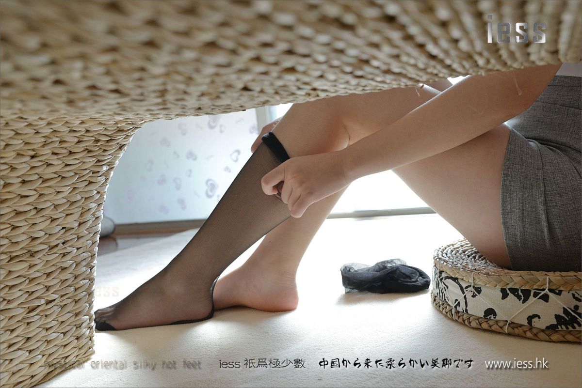 小夕《脱丝连续图》
