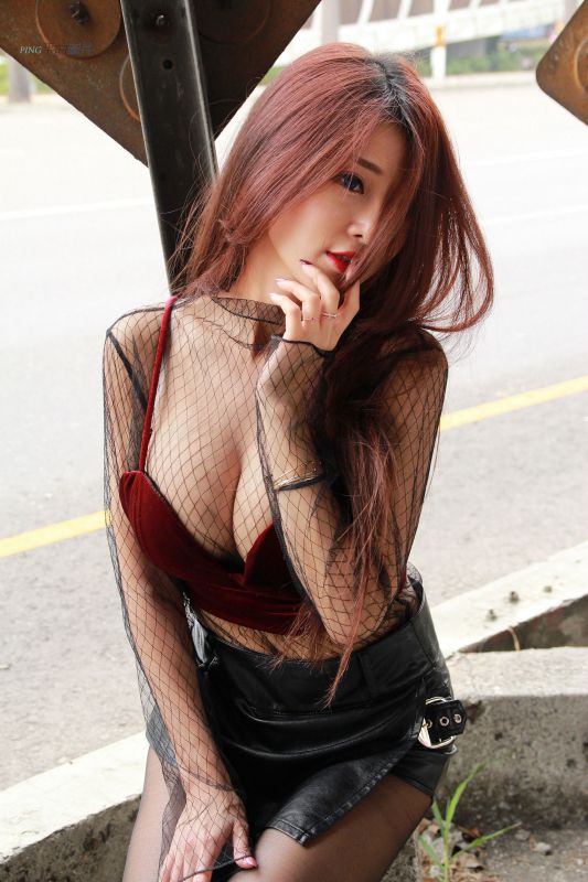 安希希 - 黑丝白裙赏 写真图片