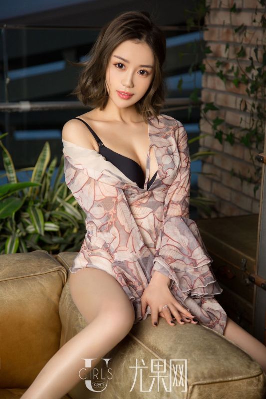 颜亦汐 写真套图