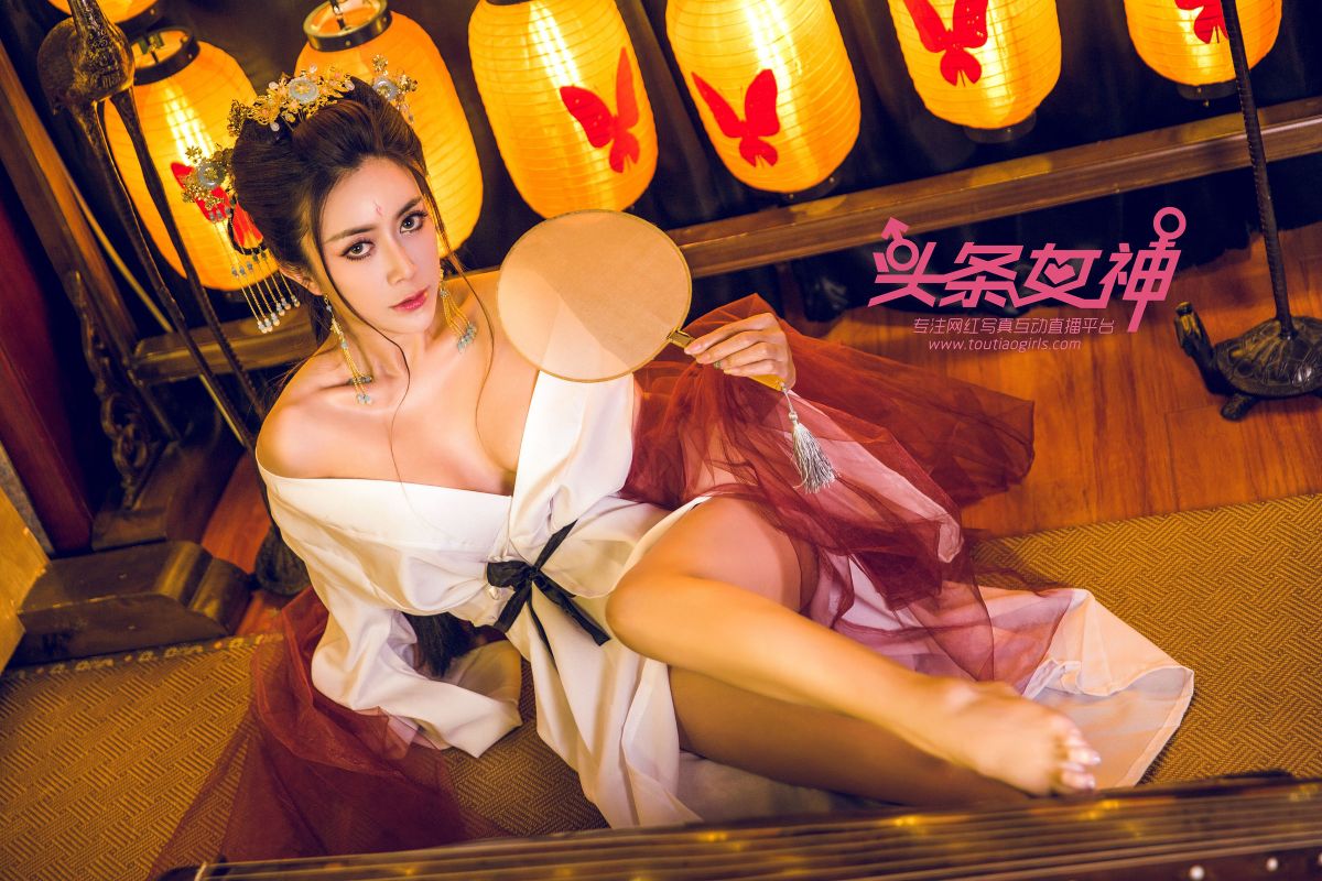 萱宸 - 万圣娘娘COS