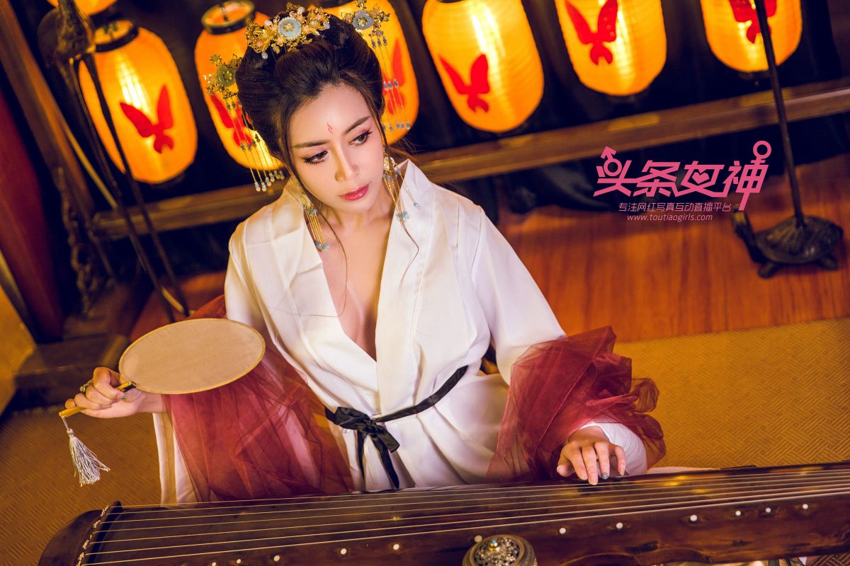 萱宸 - 万圣娘娘COS