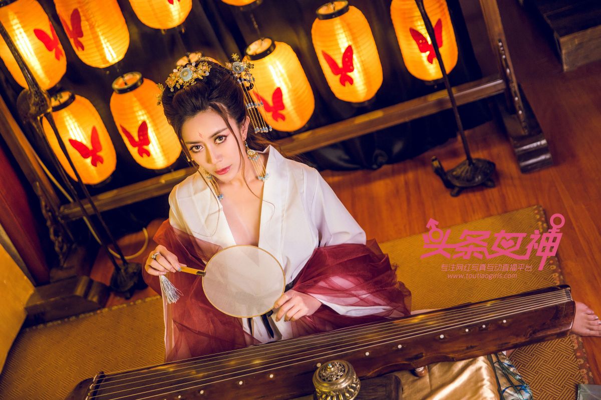 萱宸 - 万圣娘娘COS