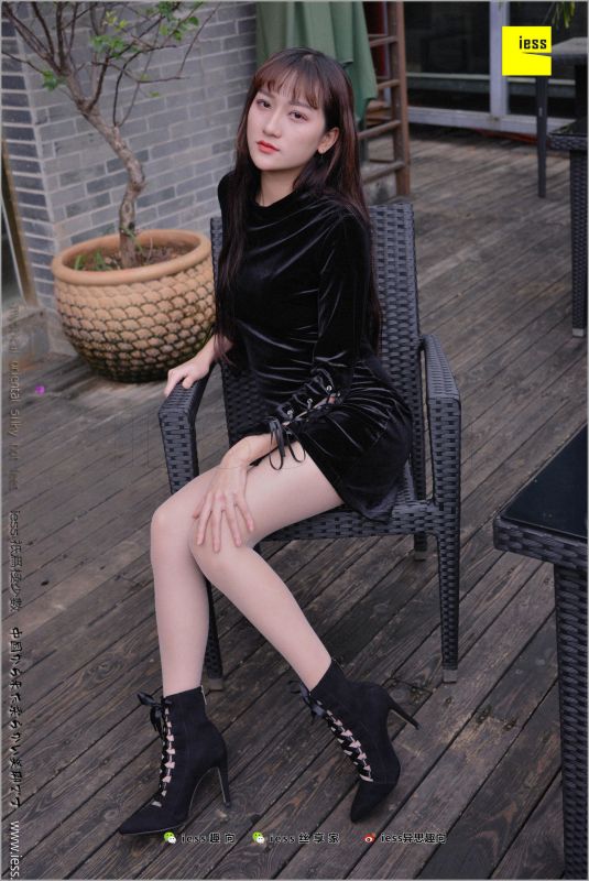 潇潇 - 颜值即正义