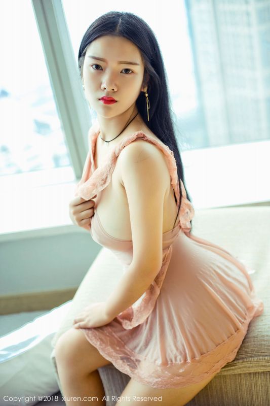 新晋高冷欧码学生妹@凌希儿最新写真集