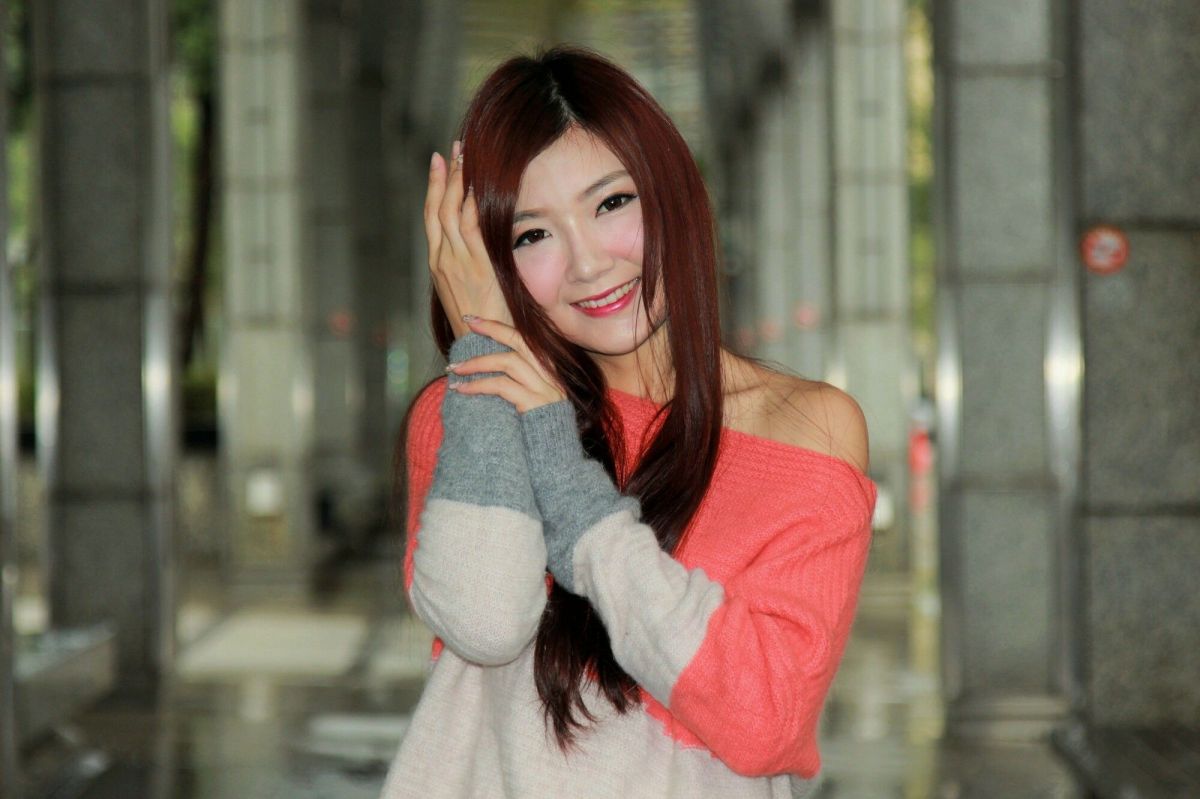 Michelle小羽 - 信義區外拍2套服装 写真图片