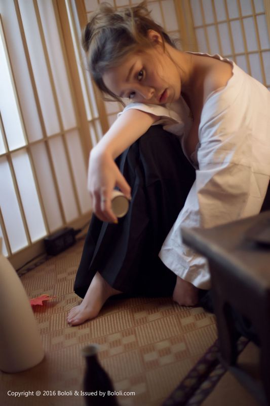 柳侑绮 - 剣道の女 写真套图