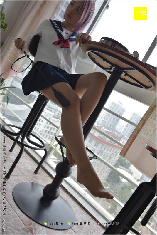 馨月 《知足常乐》