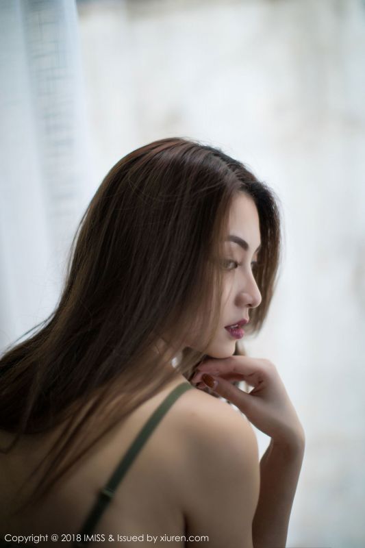 新人模特@Arlie首套写真