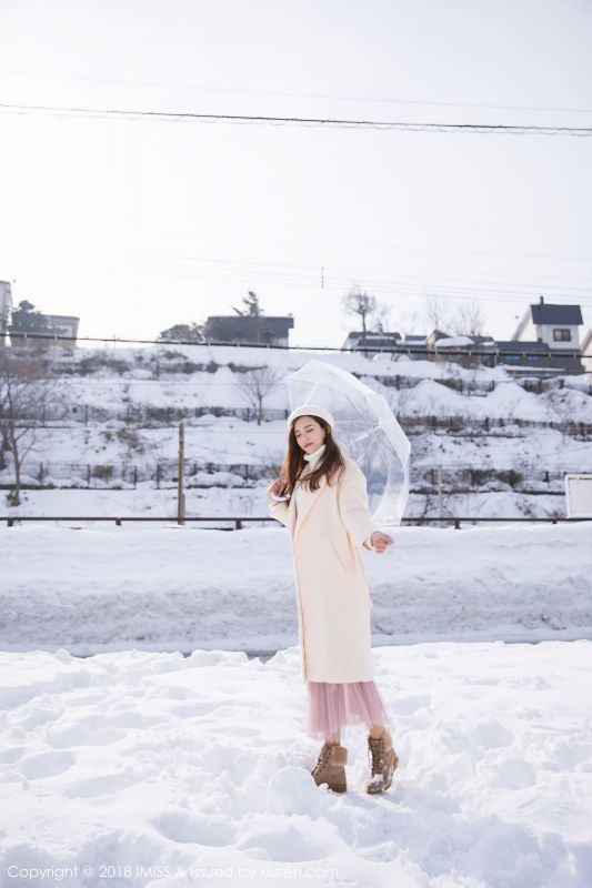 丽质美女@猫宝北海道旅拍第二套写真