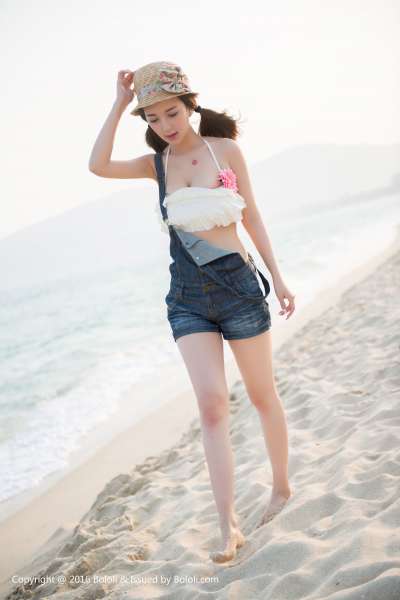 小潘鼠的海边风情 写真套图