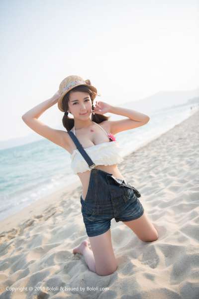 小潘鼠的海边风情 写真套图