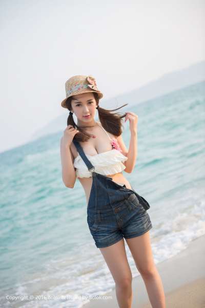 小潘鼠的海边风情 写真套图