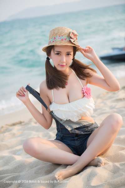 小潘鼠的海边风情 写真套图