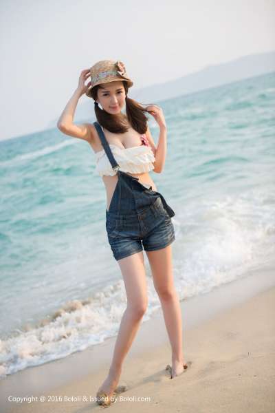 小潘鼠的海边风情 写真套图