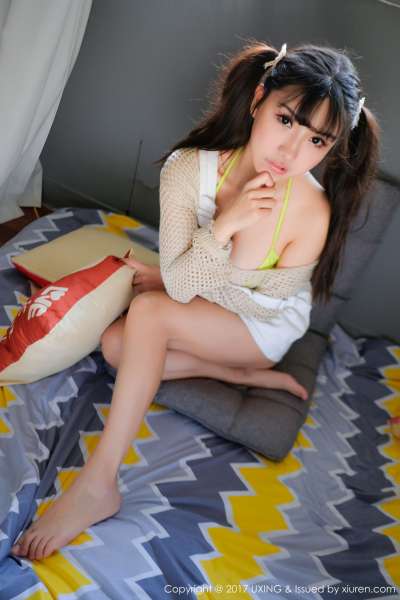 巨乳萝莉-晓茜sunny 写真套图