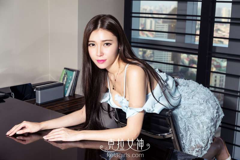 女神七七 - 美腿皇后