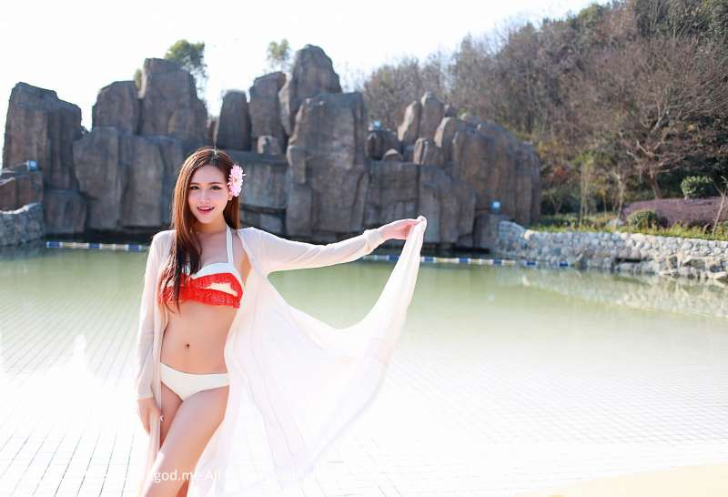 夏静jolie+鲁思羽+胡宴绮-《女神驾到》之嘉鱼山湖温泉~